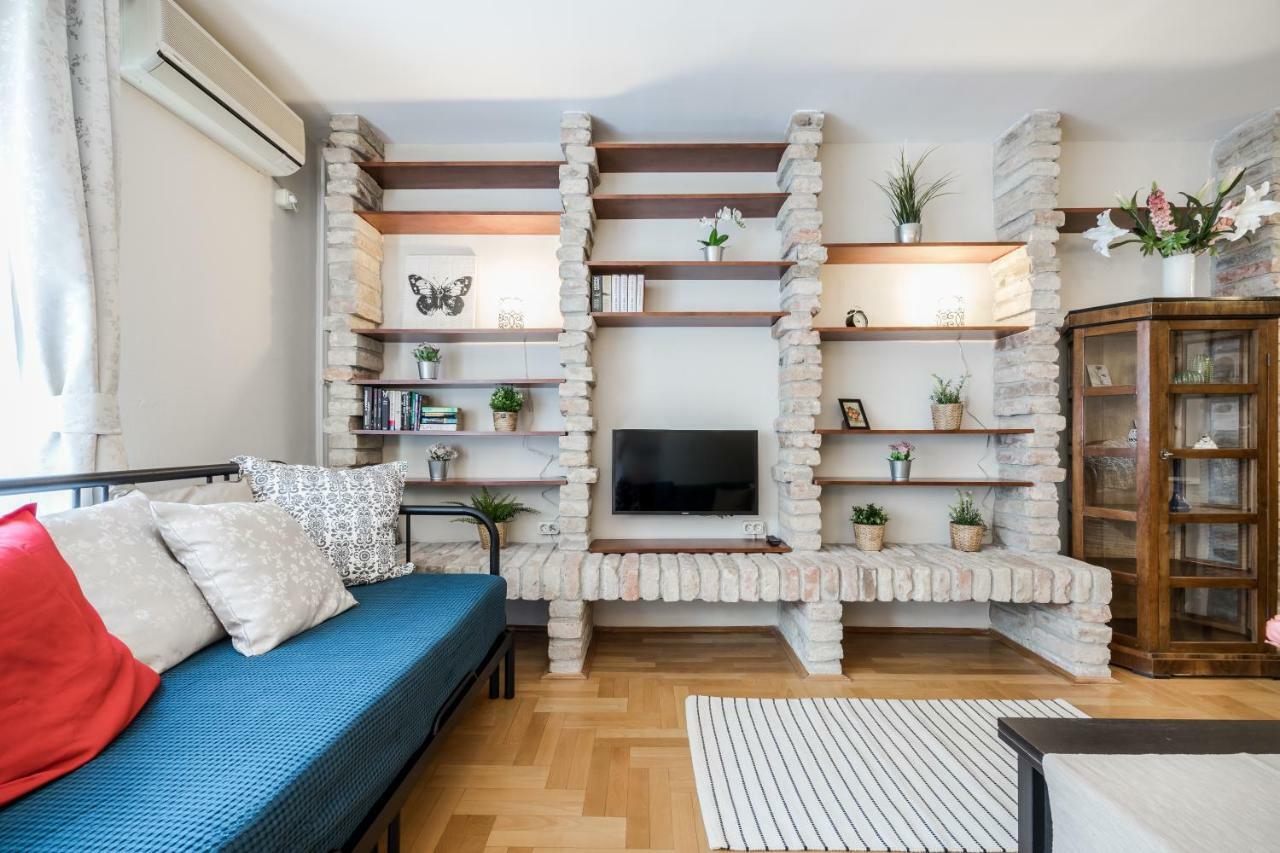 Bpr Golden Corner Suite With Balcony & A/C Budapest Eksteriør bilde