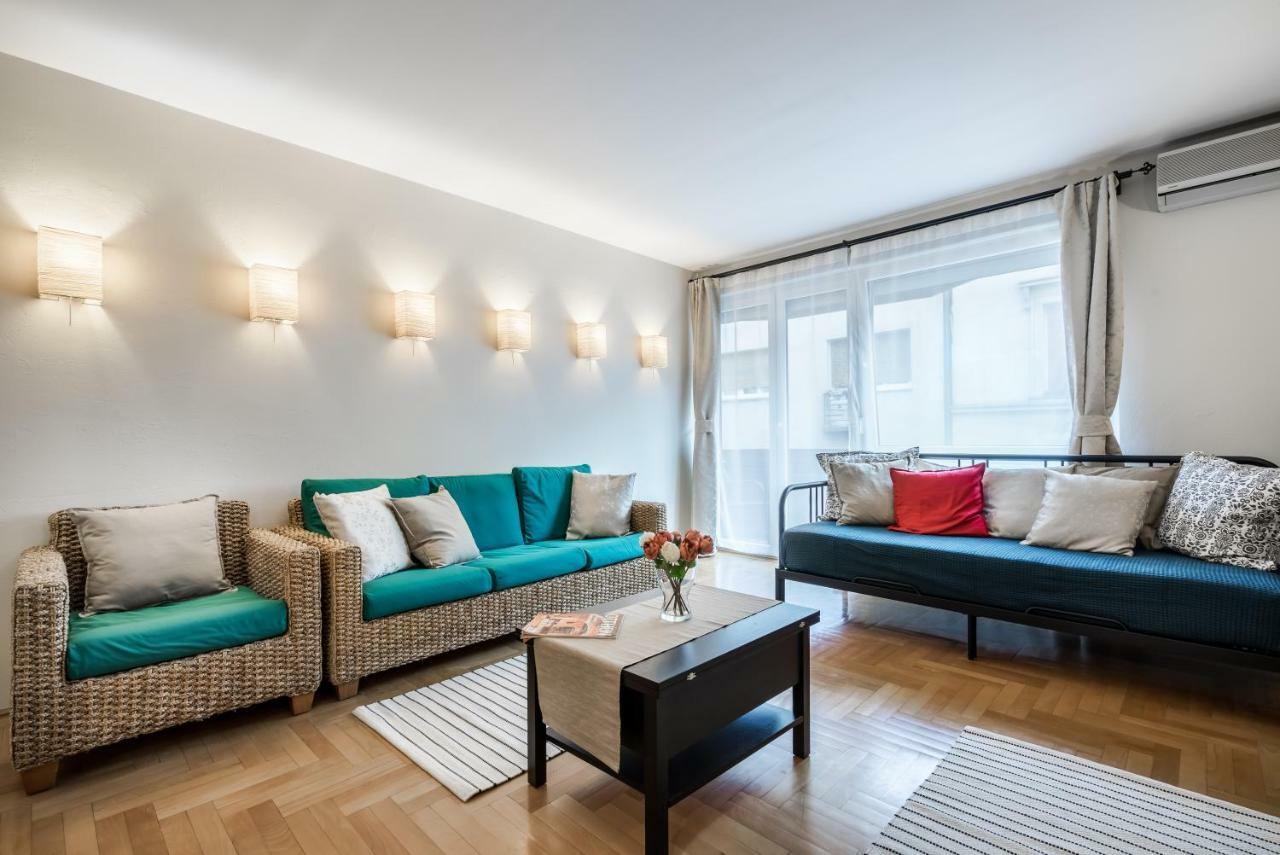 Bpr Golden Corner Suite With Balcony & A/C Budapest Eksteriør bilde