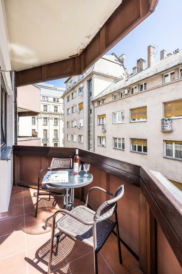 Bpr Golden Corner Suite With Balcony & A/C Budapest Eksteriør bilde